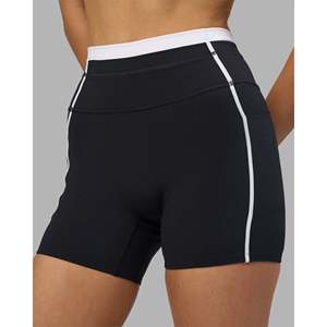 Pantalones Cortos de Ciclismo Liberate Contrast de Cintura Alta con 4 Bolsillos - Negro/Blanco - Product Image 3