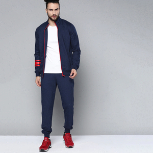 Suministro directo de fábrica Nuevo diseño personalizado 100% algodón Fleece Sweatsuit Tallas grandes Chándal Impreso Logo Venta caliente para el invierno - Product Image 2