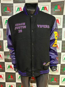 Logo personnalisé veste universitaire col montant 100 corps en laine avec cuir synthétique vraies Photos nouveau Design broderie noire - Product Image 6