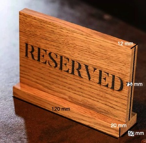 ฐานไม้ธรรมชาติที่กำหนดเองสำหรับชื่อตารางงานแต่งงานและแท็กชื่อการประชุม - Product Image 5