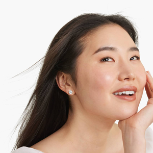 Elegantes pendientes de tuerca de diamante de moissanita DE PLATA 925, piedra redonda brillante, regalo perfecto para cumpleaños, aniversario, regalo de boda para ella - Product Image 1