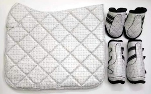 Tapis de selle en coton haute densité avec doublure en tissu de conception scintillante à décor de cristal de mode pour l'équitation - Product Image 4