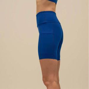 Pantalones cortos de gimnasio para mujer de cintura alta personalizados OEM poliéster LICRA transpirable con decoración de patrones para entrenamientos de fitness hechos en Pakistán - Product Image 6
