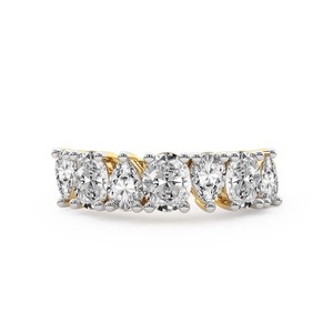 แหวนวันครบรอบรูปไข่ขนาดใหญ่ประดับเพชรแล็บโกรว์ 2.00 กะรัต น้ำหนักรวม 14K ทองคำแท้ สี FG ความสะอาดระดับ VS ประดับเพชร 7 เม็ด น้ำหนักรวมสูง ดีไซน์โดดเด่น - Product Image 1