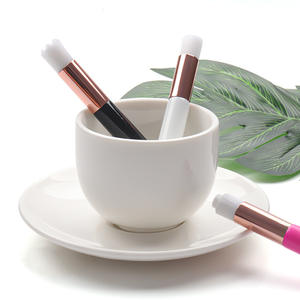 Brosse de maquillage du <span class=keywords><strong>visage</strong></span> manche en bois de marque privée meilleure brosse nettoyante pour cils nez <span class=keywords><strong>visage</strong></span> cils - Product Image 2