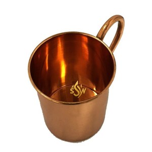 Chope à bière moderne en cuivre et métal naturel avec poignée en cuivre Mug en cuivre brillant au design moderne pour servir le thé et le café - Product Image 6