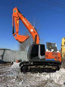 Excavadora hidráulica Hitachi de segunda mano, original de 20 toneladas, enfocada en componentes de motor central, a la venta - Product Image 2