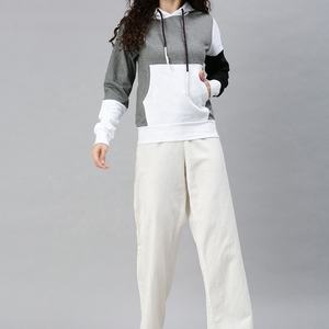 Vente en gros Vêtements décontractés pour femmes, Sweats à capuche multicolores, Tops, Manches longues, Pull-over à cordon, Chemises de survêtement avec poches pour femmes - Product Image 4
