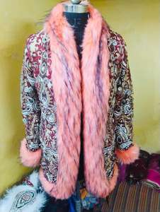 Veste en fourrure Boho pour femme 2022 avec perles entièrement faites à la main Lehnga Long Vintage rempli de coton décoré de boutons - Product Image 3