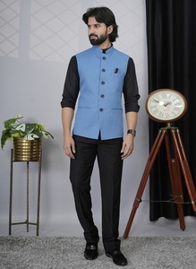 Chaleco de Hombre de Primera Calidad en Color Claro, Ideal para Bodas, Ropa de Negocios y Uniformes Corporativos, Disponible para Exportación - Product Image 3