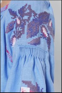 ชุดกระโปรงยาวปักลายดอกไม้สีฟ้าสำหรับเทศกาลคริสต์มาสชุดกระโปรงแขนพองสำหรับผู้หญิงชุดเดรสยาวรัดรูปลำลองที่ไม่เหมือนใคร - Product Image 2