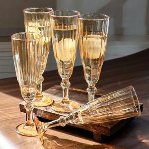 Verre à vin en verre à pied coloré, best-seller, qui promeut l'élégance et la fonctionnalité, arrivée incroyable, vaisselle - Product Image 4