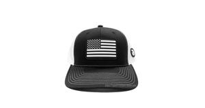 Gorra Trucker de Malla Cómoda de 6 Paneles con Logotipo Personalizado en Parche de Goma, Fabricada en Fábrica en Vietnam, Estilo Deportivo Juvenil para Actividades al Aire Libre - Product Image 4