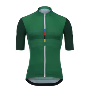 Chemises de cyclisme imprimées avec logo personnalisé Tissu d'hiver avec col à capuche Meilleur prix pour les sports d'hiver en plein air - Product Image 1