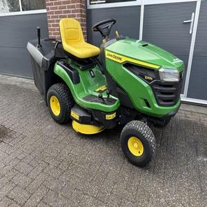 Ofrecemos un servicio completo JohnDeere X758 4X4 Tractor de jardín con cortacésped con potencia de corte de césped eficiente Suministro en stock ahora - Product Image 6