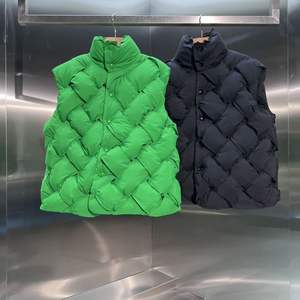 เสื้อกั๊กซอฟต์เชลล์แฟชั่นเสื้อกั๊กบอมเบอร์ไซส์ปกติ - Product Image 2