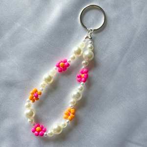 Llavero de flores con cuentas Perlas de imitación tejidas - Product Image 6