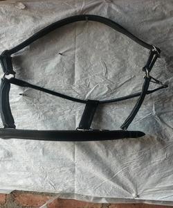 Licol en cuir de cheval personnalisé, meilleure qualité, embout de nez rembourré, quincaillerie or rose, fabricant, Riding House Kanpur Inde - Product Image 3