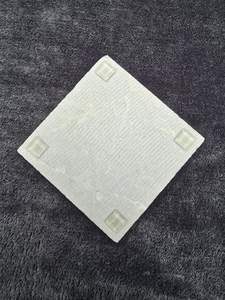 Ensemble de quatre sous-verres en marbre beige, antidérapants, en pierre - Product Image 2