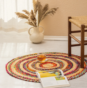 Alfombra trenzada Chindi redonda multicolor, estilo bohemio vibrante, rayas de tela reciclada, Alfombra de acento interior duradera al por mayor - Product Image 1
