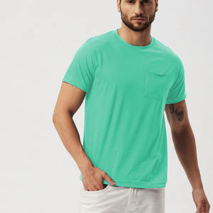 Camiseta con bolsillo frontal Camiseta de media manga con cuello redondo Camisetas de microfibra de ajuste regular de media manga con cuello redondo - Product Image 1