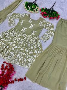 DESIGNER WEAR HEAVY CHINE TRABAJO TOP CON SHARARA Y DUPATTA - Product Image 5