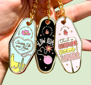 Trendige Buchliebhaber-Schlüsselanhänger aus Zinklegierung mit Emaille, Geschenk für Bücherfreunde, Lesezubehör, Buchclub - Product Image 1