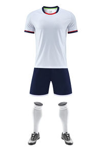 Uniforme de football confortable fabriqué par des professionnels, uniforme de football de produit très demandé pour les hommes - Product Image 3