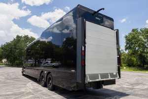 CLEAN 2023 S H o W H a u l e r Motorcoach Car Hauler oferta por tiempo limitado - Product Image 5