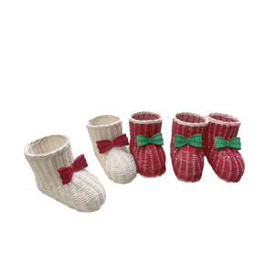 Botas y calcetines de ratán de diseño tradicional Bao Minh, cesta, accesorios de decoración para el hogar - Product Image 4