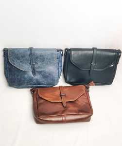 Bolso de hombro de viaje de diseño único de lujo, bolso de mensajero de moda de cuero Crunch genuino, bolso cruzado pequeño de diseñador para niñas - Product Image 4