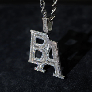 Pendentif personnalisé en argent sterling 925 Hip Hop lettre taille baguette diamants de laboratoire bijoux en diamant personnalisés avec sac cadeau - Product Image 5