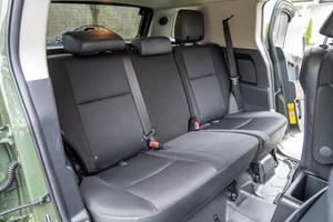 OFFRE SPÉCIALE TO-YO-TA FJ CR-UI-SER 2013 TRANSMISSION AUTOMATIQUE V6 CYLINDRES SIÈGES EN CUIR - Product Image 2