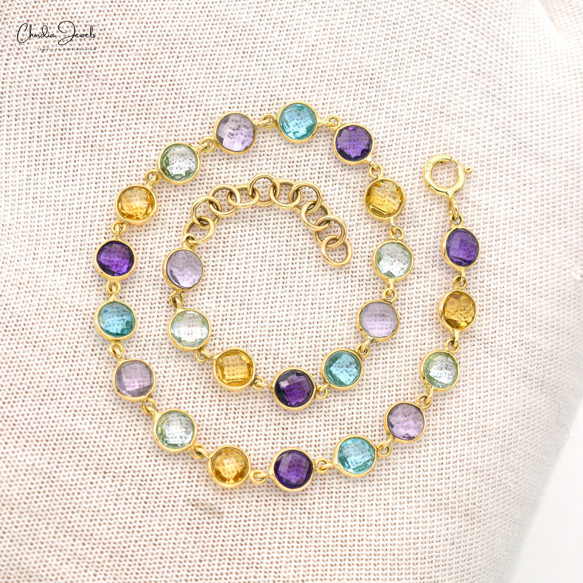 สีเหลืองทอง