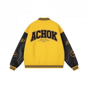 Chaqueta Bomber Varsity negra unisex, Chenille Letterman personalizada de primera calidad con parches bordados - Product Image 2