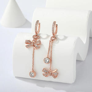 Pendientes colgantes de moda Jeulia Knot de plata de ley con diseño desigual - Product Image 5
