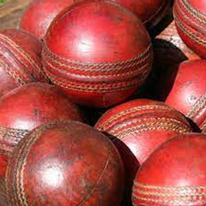 Pelotas de críquet promocionales de calidad de exportación, pelotas duras de críquet personalizadas de calidad de partido profesional, pelotas de práctica - Product Image 6