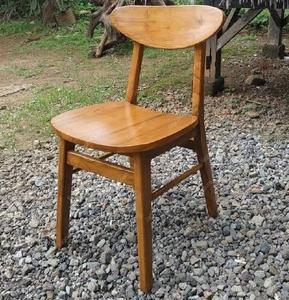 Chaise de salle à manger minimaliste en bois de teck massif - Product Image 1