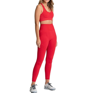 Conjunto de compresión de diseño totalmente personalizado para mujer, ropa de entrenamiento multicolor, conjunto de Yoga de compresión elegante a precio asequible para mujer - Product Image 4