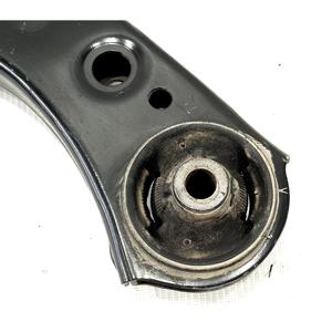Brazo de Suspensión Delantero Izquierdo para Toyota C-HR Híbrido 2ZR (16>23) - Product Image 2