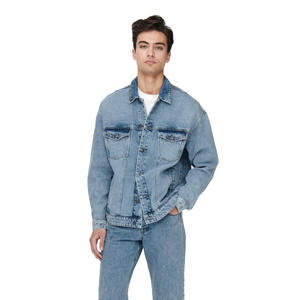 Chaqueta vaquera duradera azul claro para hombre, chaqueta vaquera para hombre con bolsillos en el pecho, chaqueta vaquera de gran tamaño para invierno - Product Image 1