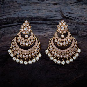 Conception pakistanaise sophistiquée perle d'eau douce cerceau de haute qualité à la main plaqué or bijoux pour femmes pour la fête de mariage - Product Image 1