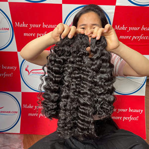 Produit chaud gros cheveux bouclés birmans paquets de cheveux bruts vente en gros paquets de cheveux humains pas de perte pas d'enchevêtrement livraison directe - Product Image 3
