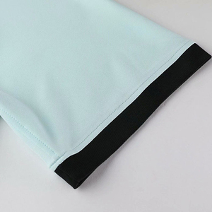 Uniforme de Fútbol Personalizado de Alta Calidad, Impresión Digital 100% Poliéster, Secado Rápido, Transpirable, Cuello en V, Manga Corta, Unisex - Product Image 3