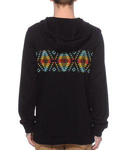 เสื้อฮู้ดแบบสวมหัวสำหรับผู้ชายมีโลโก้ตามสั่งพร้อมผ้าคอตตอนเนื้อนุ่มผสมเพื่อให้ดูทันสมัยและผ่อนคลาย - Product Image 6