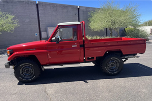 LISTO PARA CONDUCIR - USADO, VOLANTE A LA IZQUIERDA |   CONDUCCIÓN DERECHA |   TOYOTA LAND CRUISER FZJ75 PICKUP 1993, 5 velocidades - Product Image 2