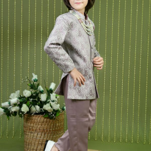 Elegante Sherwani de Seda para Niños, Traje Tradicional para Bodas y Fiestas - Product Image 1