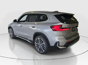 SUV de luxe 2026 X1 XDrive28i 2.0L Turbo Essence VUS américain avec une autonomie NEDC de 601-700 km et une batterie de 90-110 kWh - Product Image 3