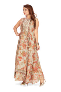 Collection de mode et de vêtements de fête de mariage longs Kurti élégants de qualité supérieure disponibles à la vente depuis l'Inde - Product Image 4