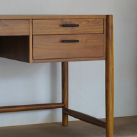 Bureau de bureau en bois de teck au design moderne de haute qualité avec tiroirs Bureau d'ordinateur de couleur naturelle de taille personnalisable